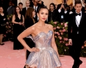 Роклята на Нина Добрев на Met Gala била 3D отпечатана с точните й размери